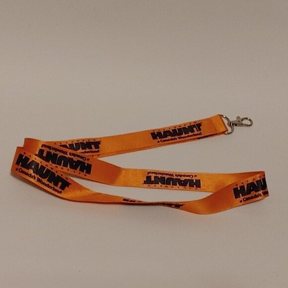 Canada's Wonderland Halloween Haunt Lanyard Spooky Season - Picture 3 of 3